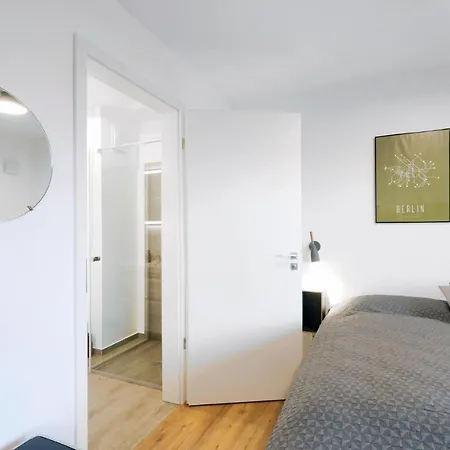 Apartment Awesome In Lembruch-duemmer *